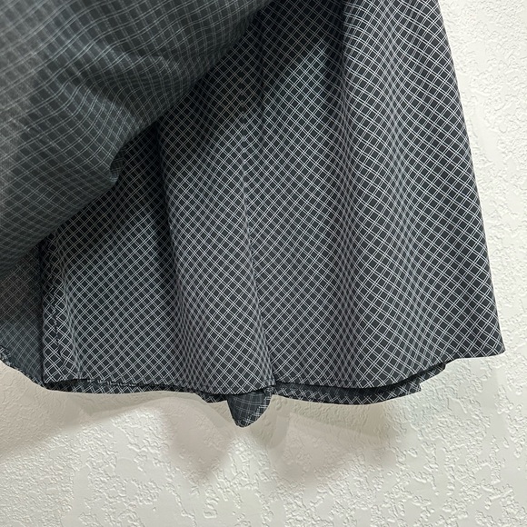 Banana Republic Women’s Skort - Picture 2 of 6